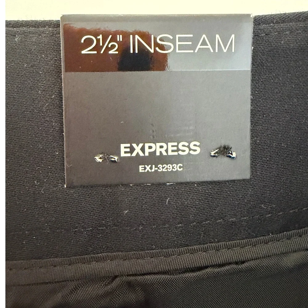 Express Flat Front 2.5" Short Black Women's Size 4 NWT Vacation Travel Summer - Picture 4 of 7